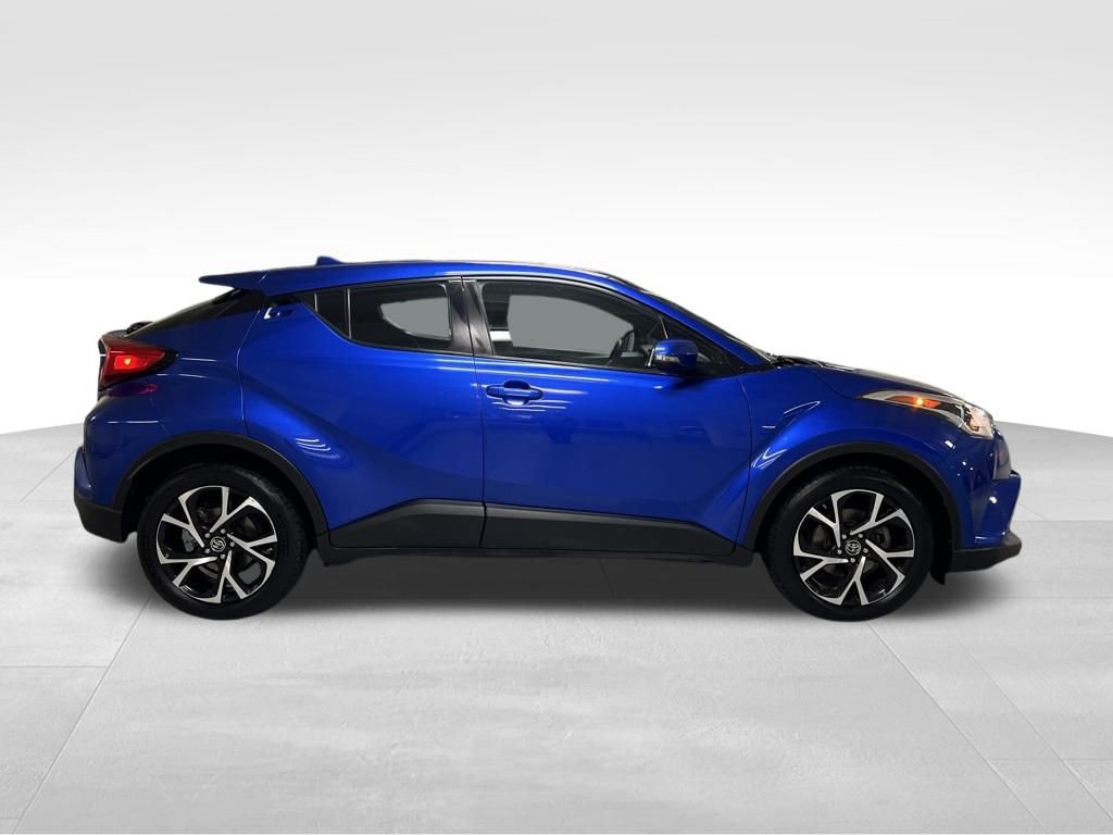 Certified 2018 Toyota C-HR XLE image 6
