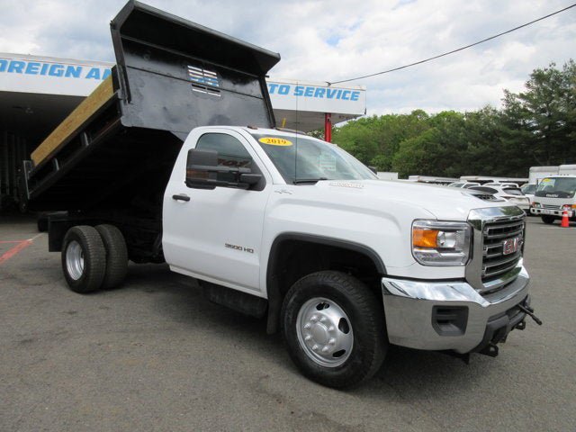 Used 2019 GMC Sierra 3500 4x4 Regular Cab w/ Sierra Convenience Package image 3