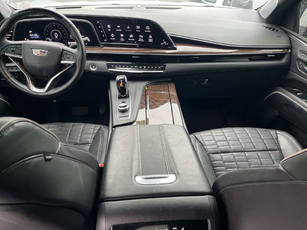 Used 2021 Cadillac Escalade Sport Platinum w/ LPO, ONYX Package AWD/4WD image 12