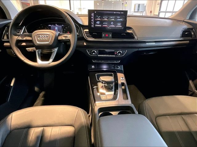 Used 2023 Audi Q5 Premium w/ Convenience Package AWD/4WD image 14