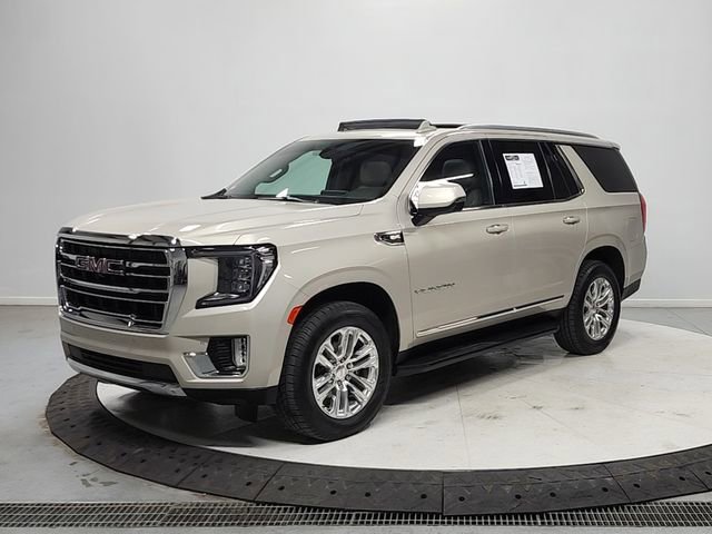 Used 2021 GMC Yukon SLT w/ SLT Luxury Plus Package AWD/4WD image 3