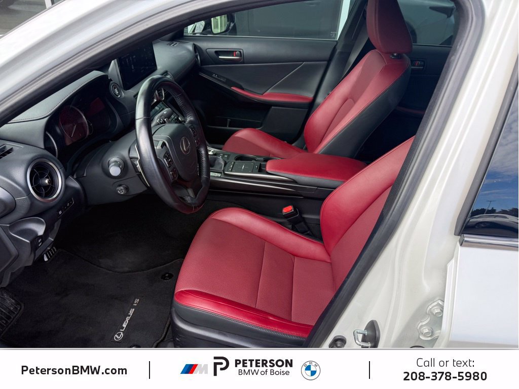 Used 2022 Lexus IS 300 AWD w/ Premium Package image 11