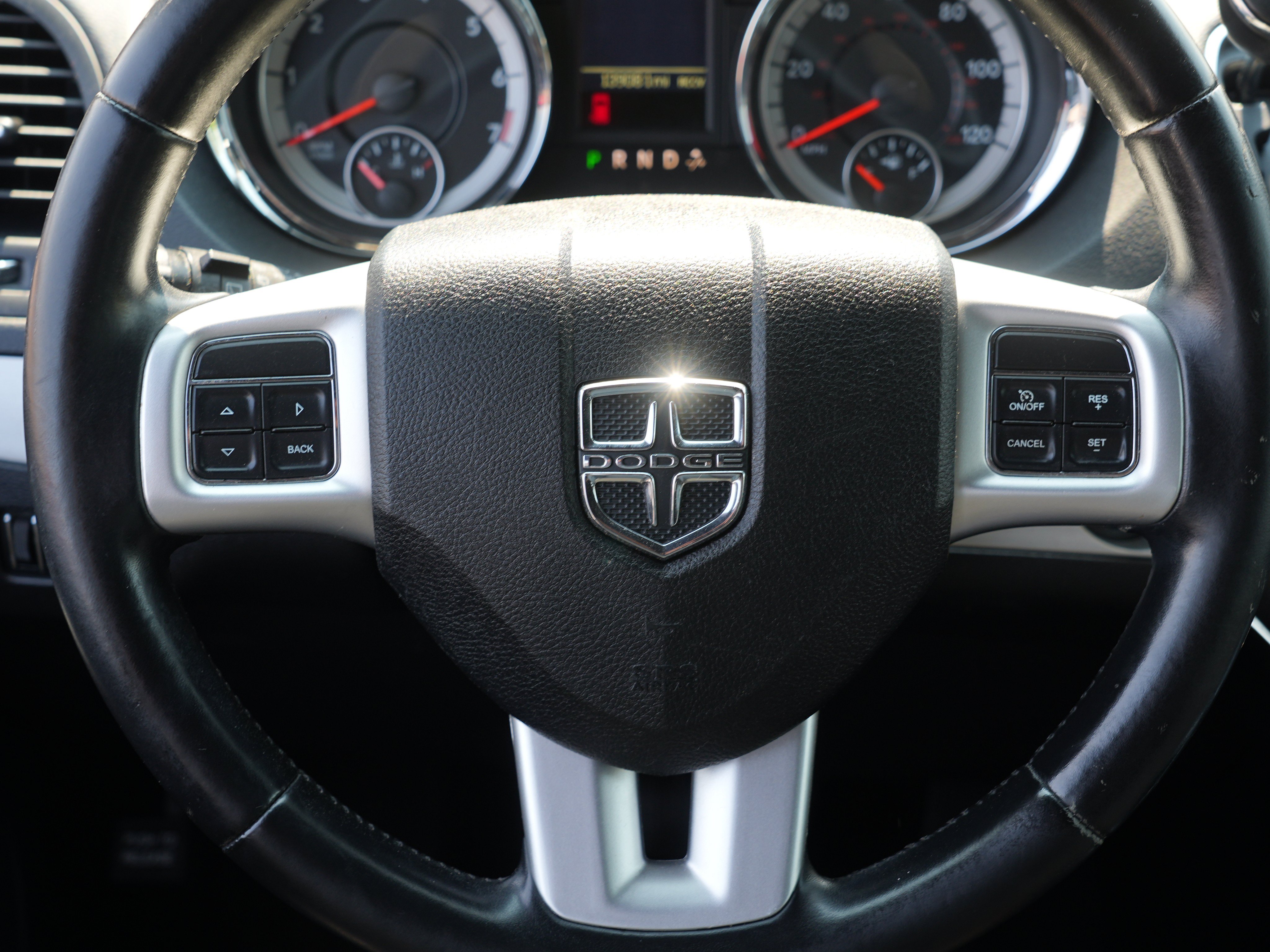 Used 2016 Dodge Grand Caravan R/T FWD image 23