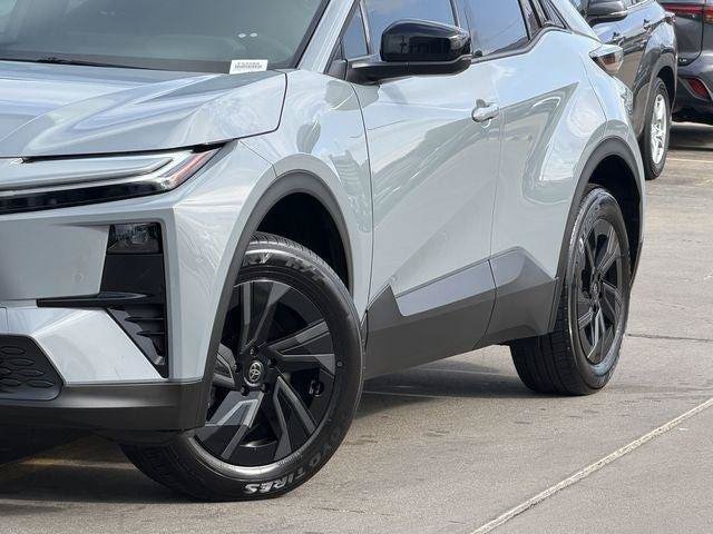 Certified 2026 Toyota C-HR AWD/4WD image 3