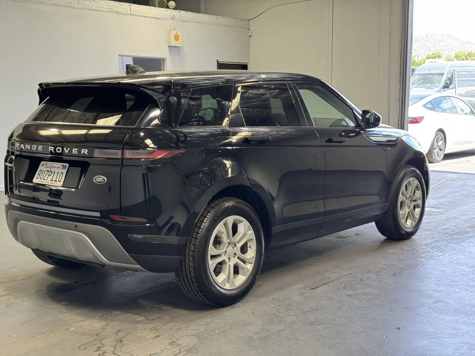 Used 2020 Land Rover Range Rover Evoque S image 4
