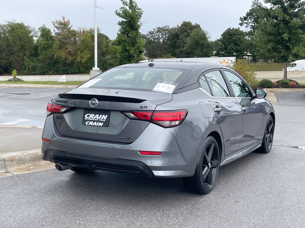 Used 2022 Nissan Sentra SR w/ Midnight Edition FWD image 7