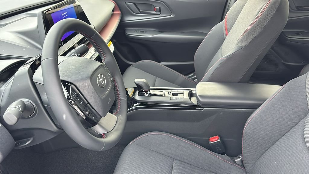 New 2026 Toyota Prius Plug-In Hybrid FWD image 26