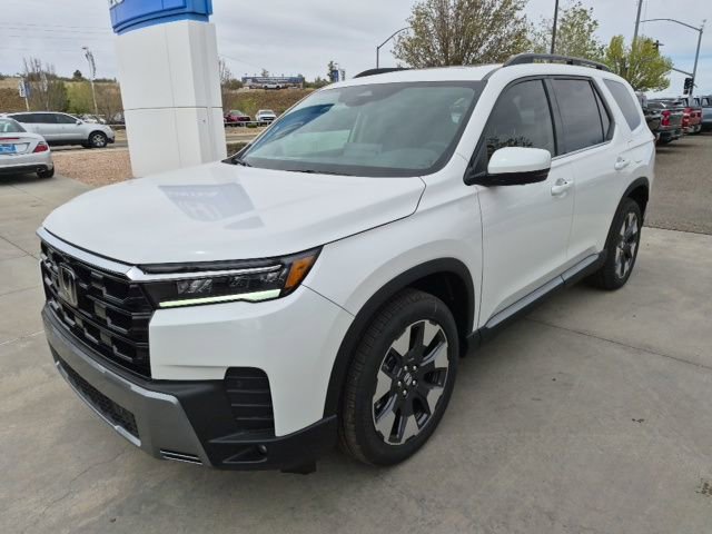 New 2026 Honda Pilot Elite image 2