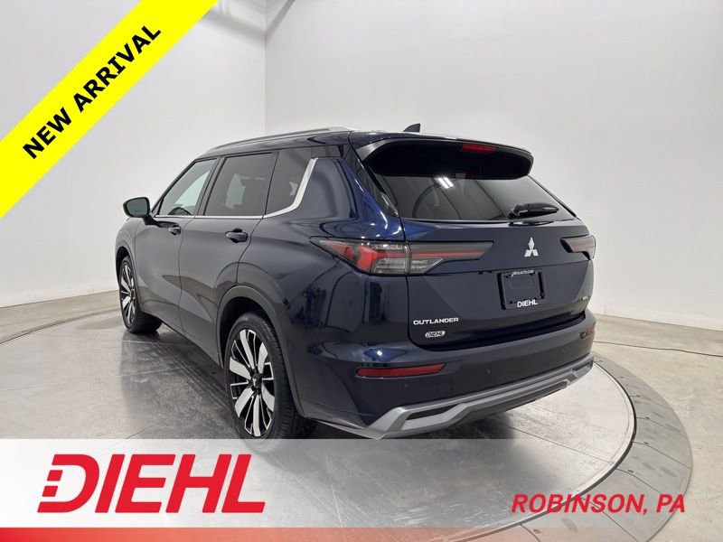 Used 2025 Mitsubishi Outlander SEL image 5