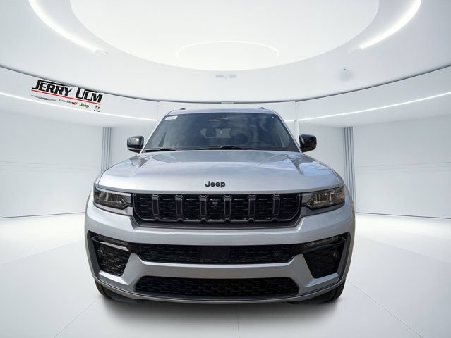 New 2026 Jeep Grand Cherokee L Limited AWD/4WD image 8