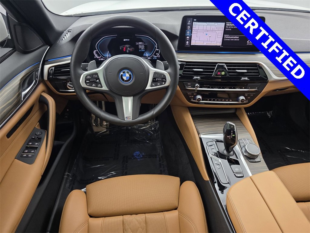 Certified 2023 BMW 530e w/ M Sport Package image 13