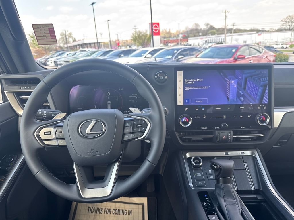 Used 2026 Lexus GX 550 image 24