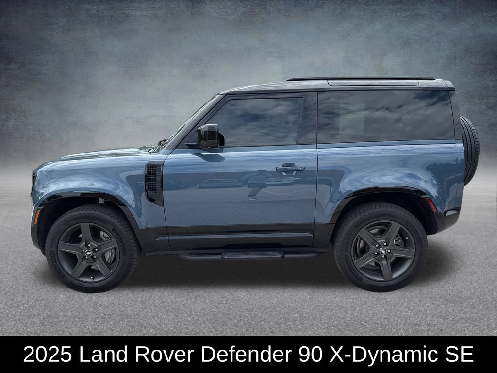 Used 2025 Land Rover Defender 90 X-Dynamic SE AWD/4WD image 2