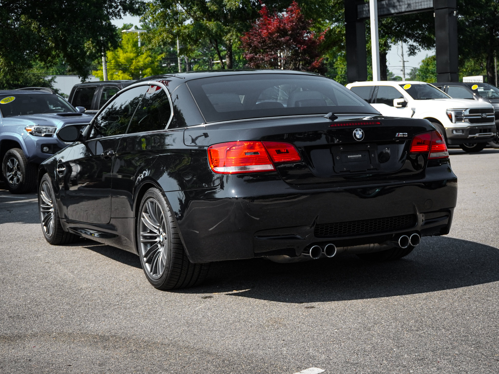 Used 2008 BMW M3 Convertible RWD image 9