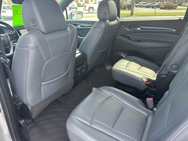 Used 2024 Buick Enclave Premium image 17