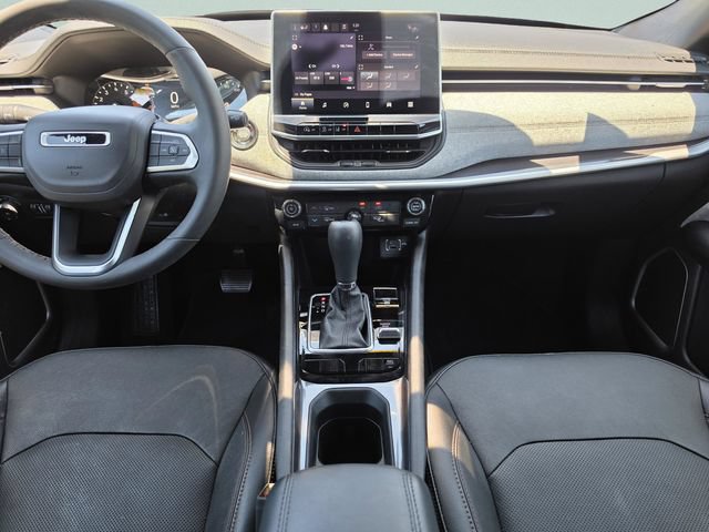 Certified 2023 Jeep Compass Latitude AWD/4WD image 17