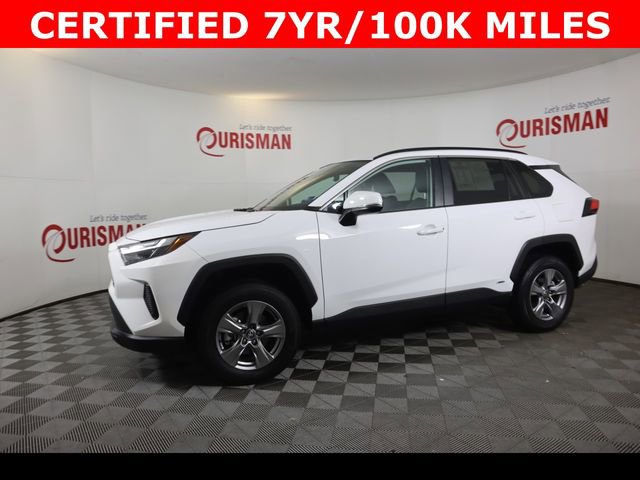 Used 2025 Toyota RAV4 XLE image 6