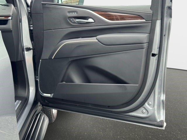Certified 2024 Cadillac Escalade Premium Luxury AWD/4WD image 14
