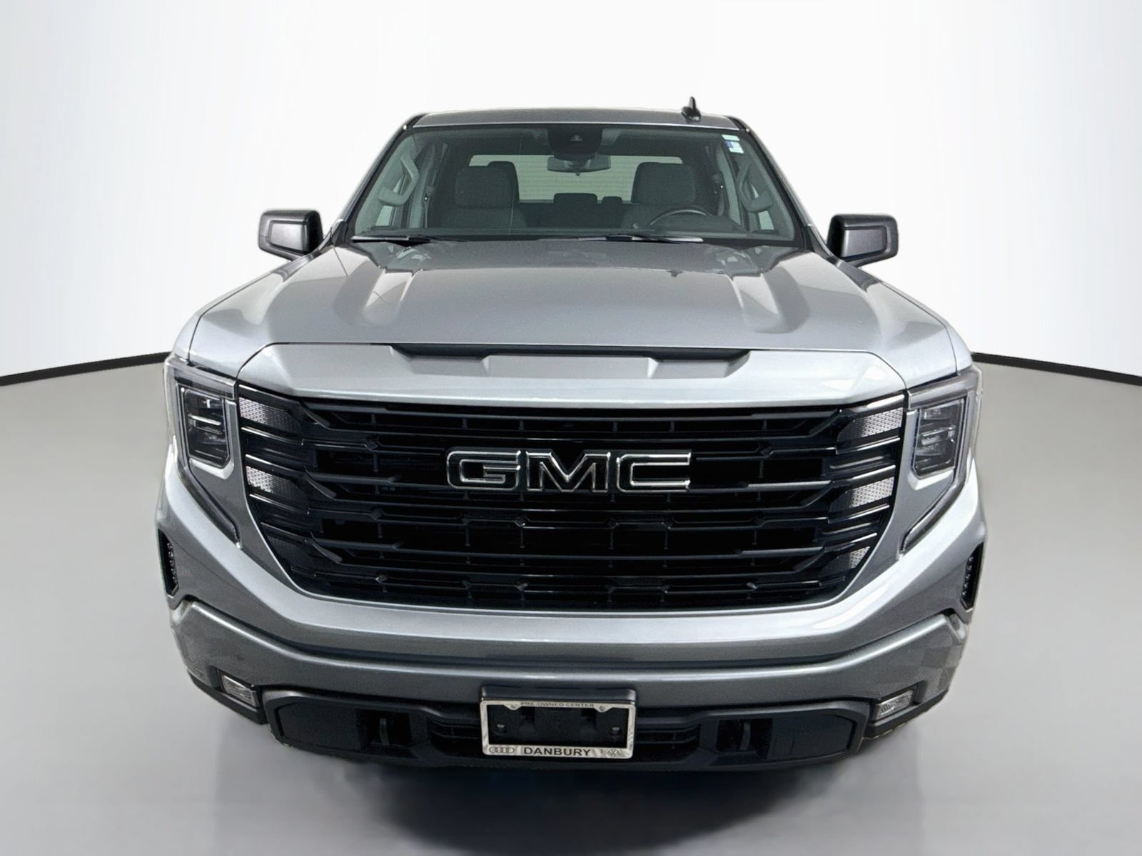 Used 2024 GMC Sierra 1500 Elevation w/ LPO, Elevation Black Package AWD/4WD image 6