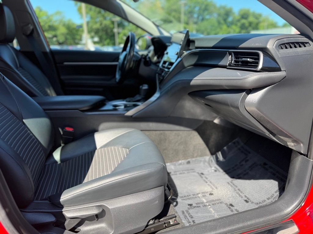 Certified 2021 Toyota Camry SE w/ Audio Upgrade Package FWD image 24