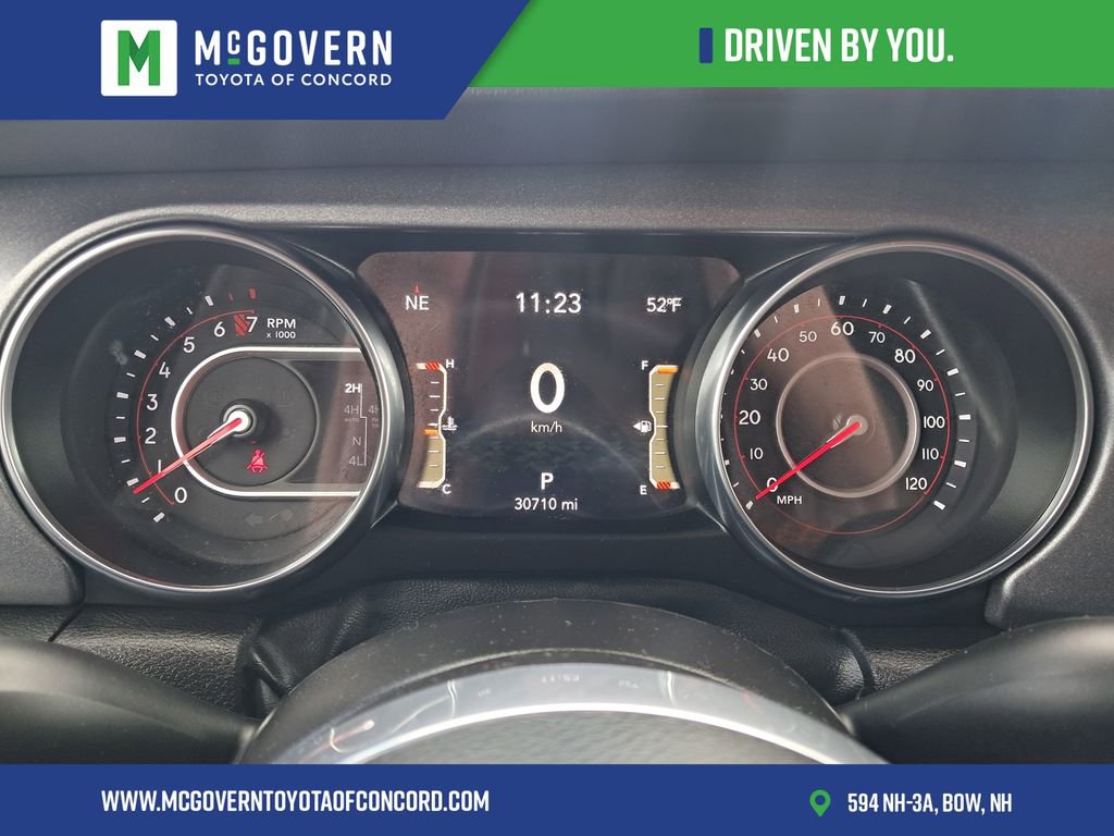 Used 2022 Jeep Gladiator Mojave w/ LED Lighting Group AWD/4WD image 32