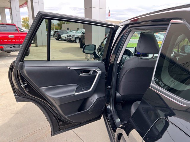 Used 2024 Toyota RAV4 XLE w/ Convenience Package AWD/4WD image 28