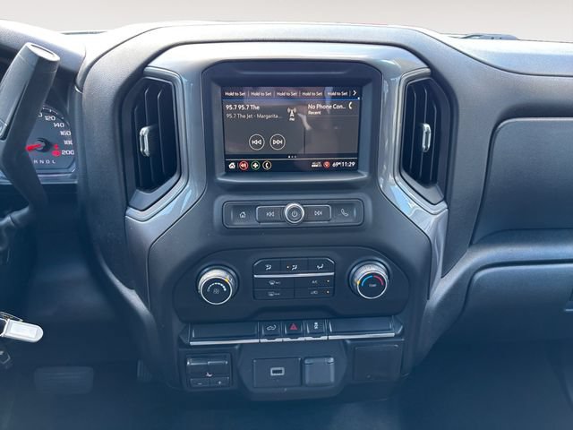 Used 2019 Chevrolet Silverado 1500 Custom w/ Custom Value Package AWD/4WD image 11