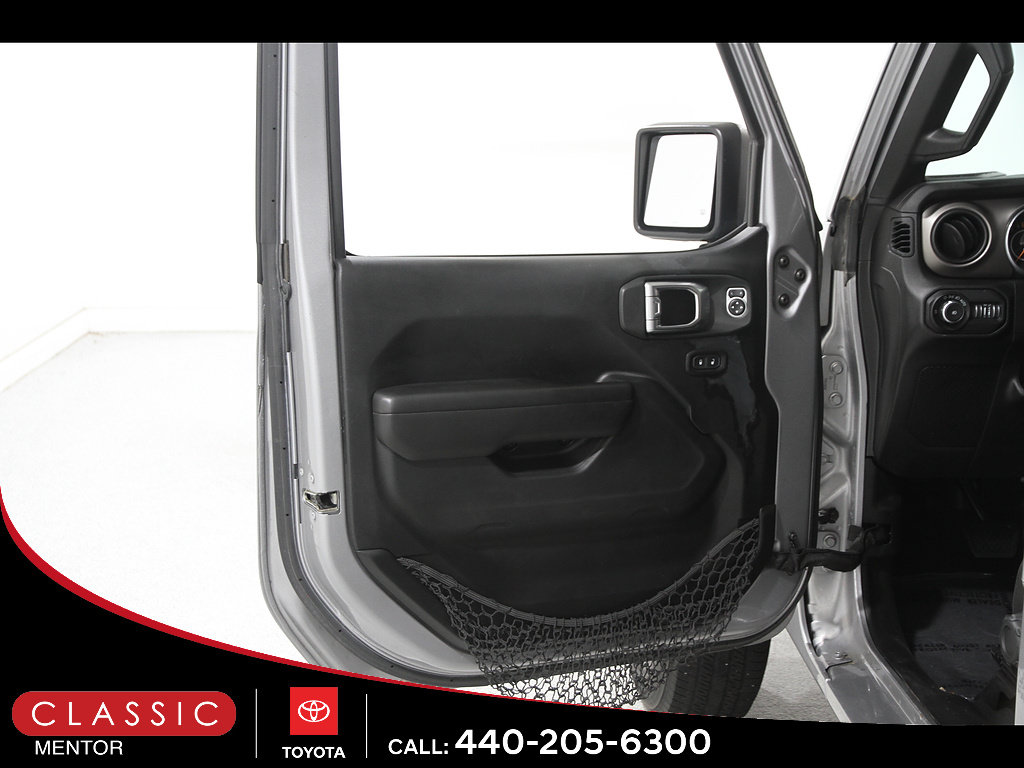 Used 2018 Jeep Wrangler Unlimited Sport S AWD/4WD image 4