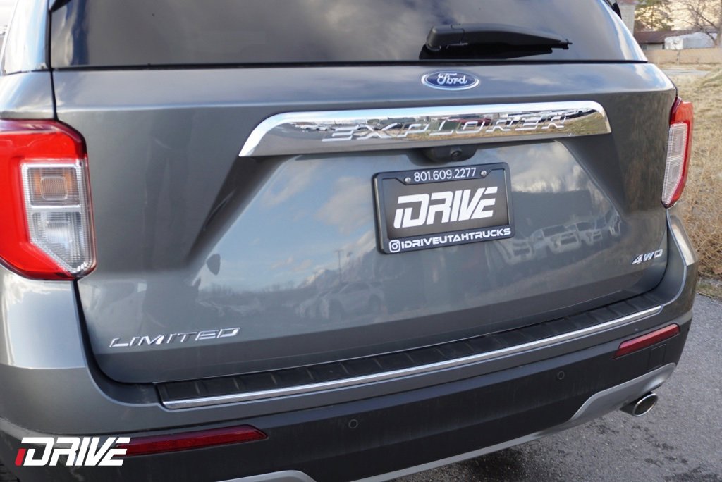 Used 2023 Ford Explorer Limited image 9