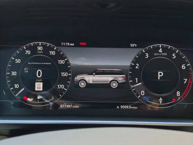 Used 2018 Land Rover Range Rover Supercharged image 24