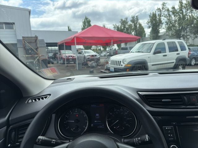 Used 2022 Nissan Rogue Sport S AWD/4WD image 16