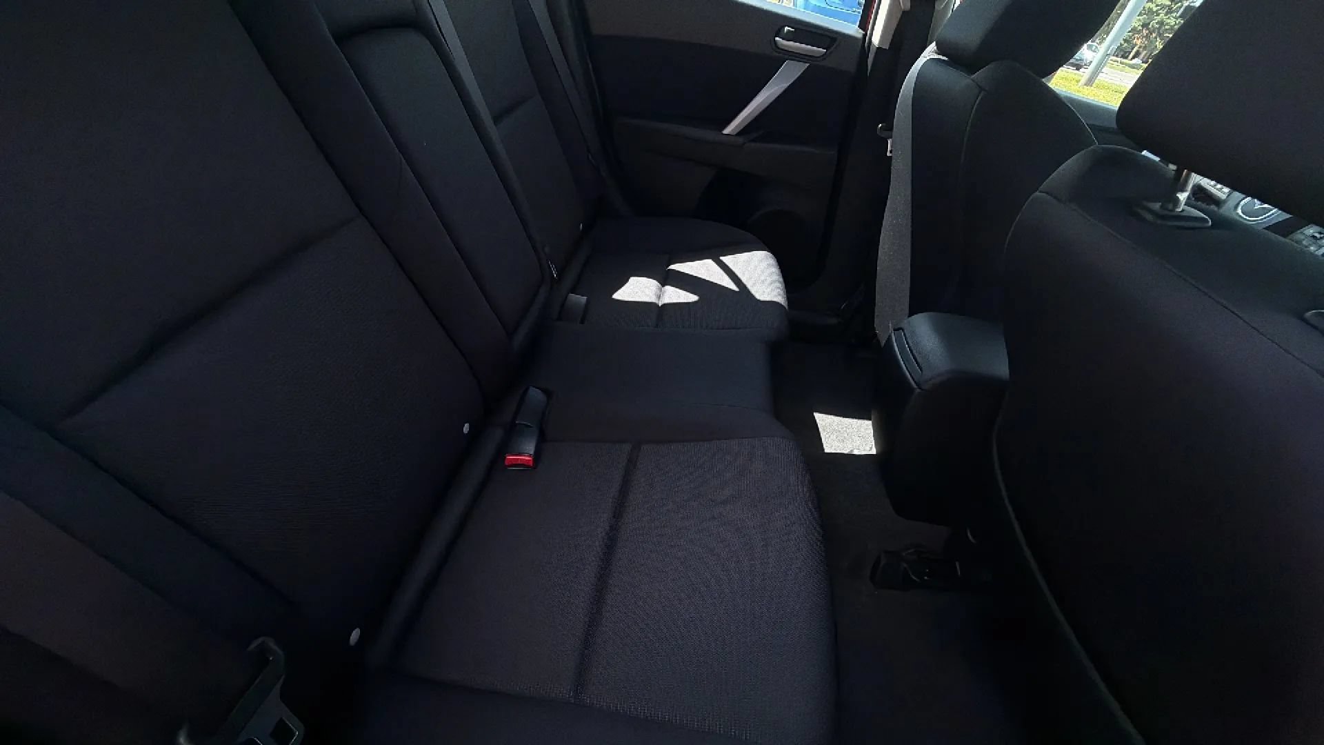 Used 2011 MAZDA MAZDA3 s Sport FWD image 15