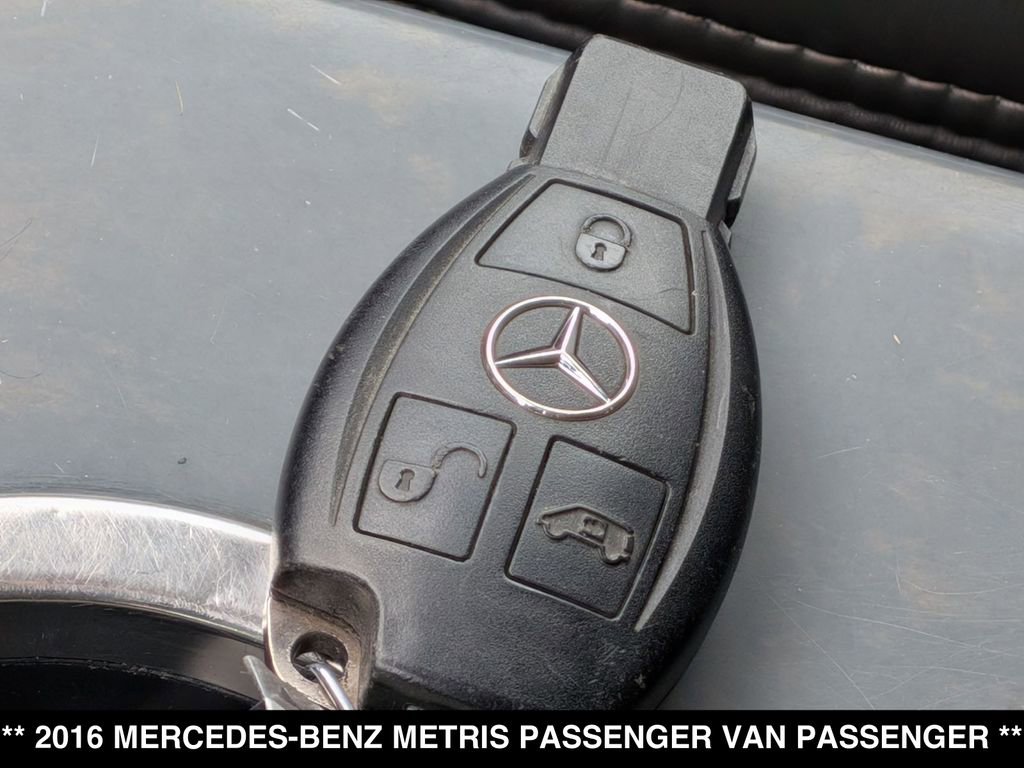 Used 2016 Mercedes-Benz Metris Passenger image 30
