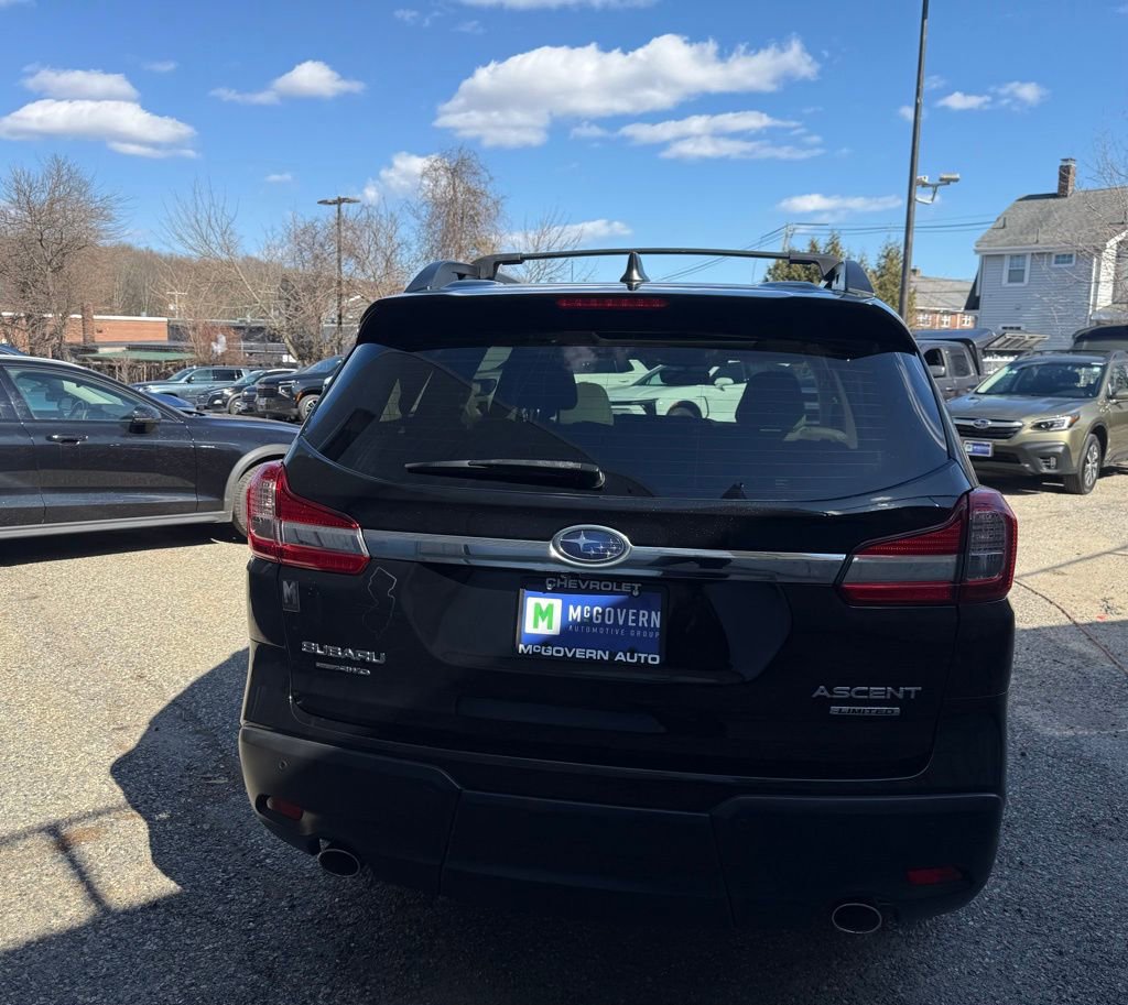 Used 2022 Subaru Ascent Limited w/ Technology Package image 4