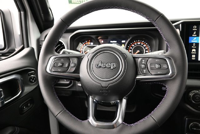 New 2026 Jeep Gladiator Sport AWD/4WD image 24