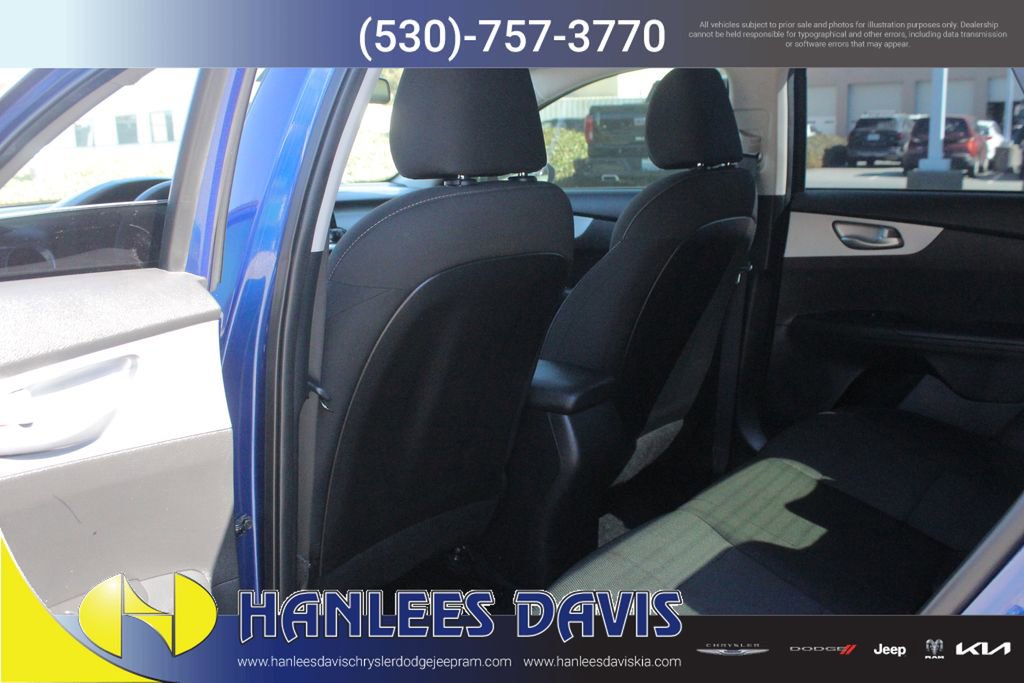 Used 2023 Kia Forte LXS image 14