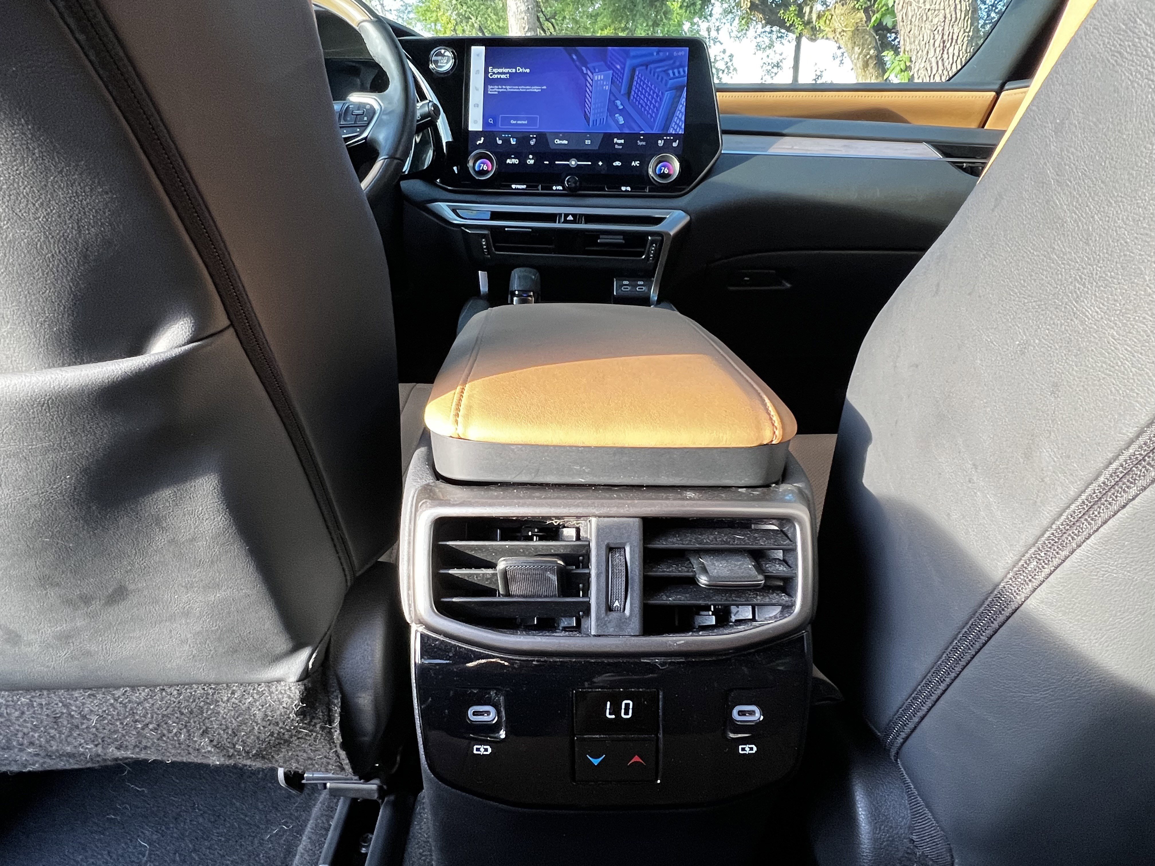 Used 2024 Lexus RX 350 Premium w/ Accessory Package (Z1) FWD image 36