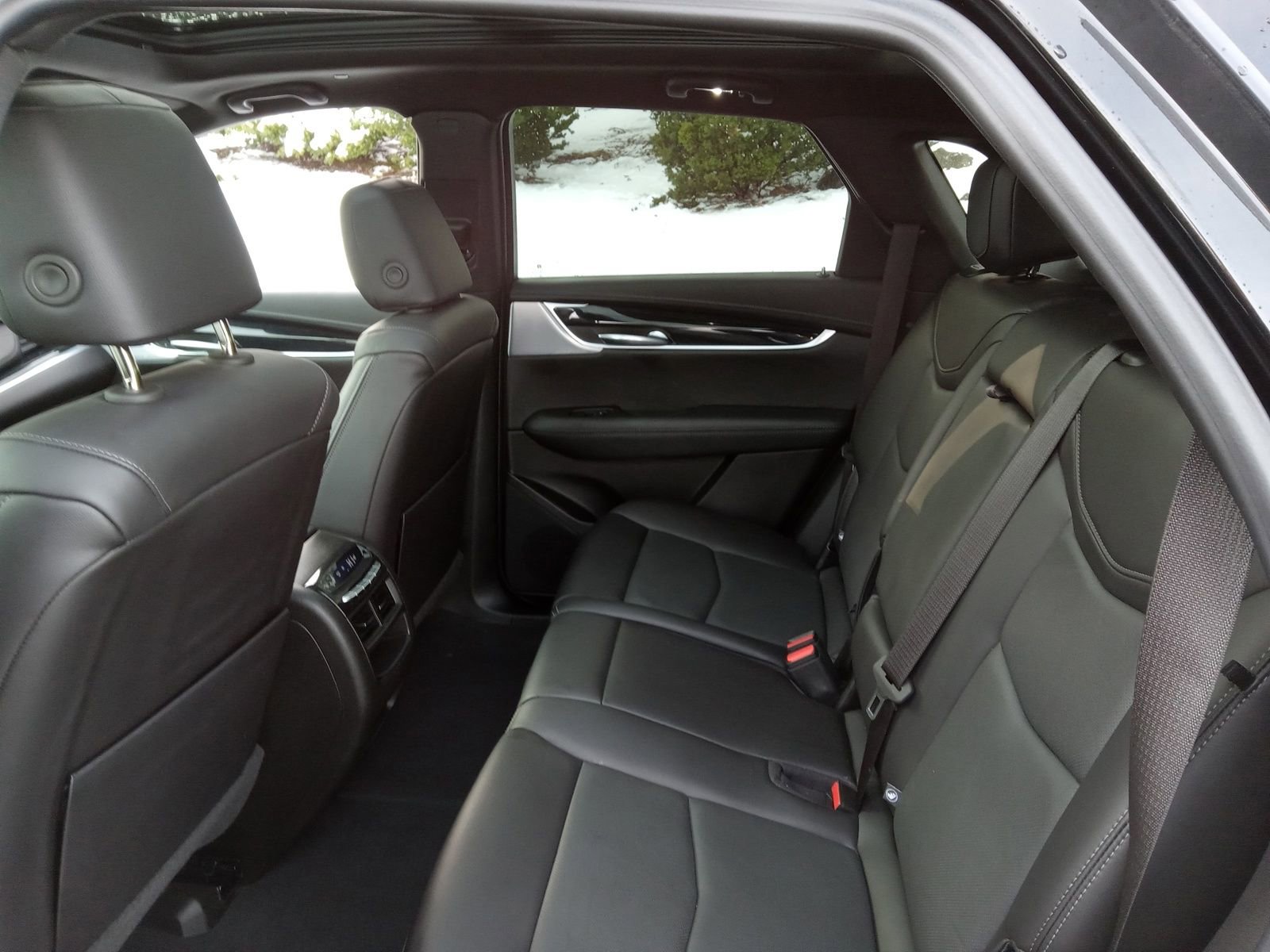 Used 2025 Cadillac XT5 Premium Luxury image 24