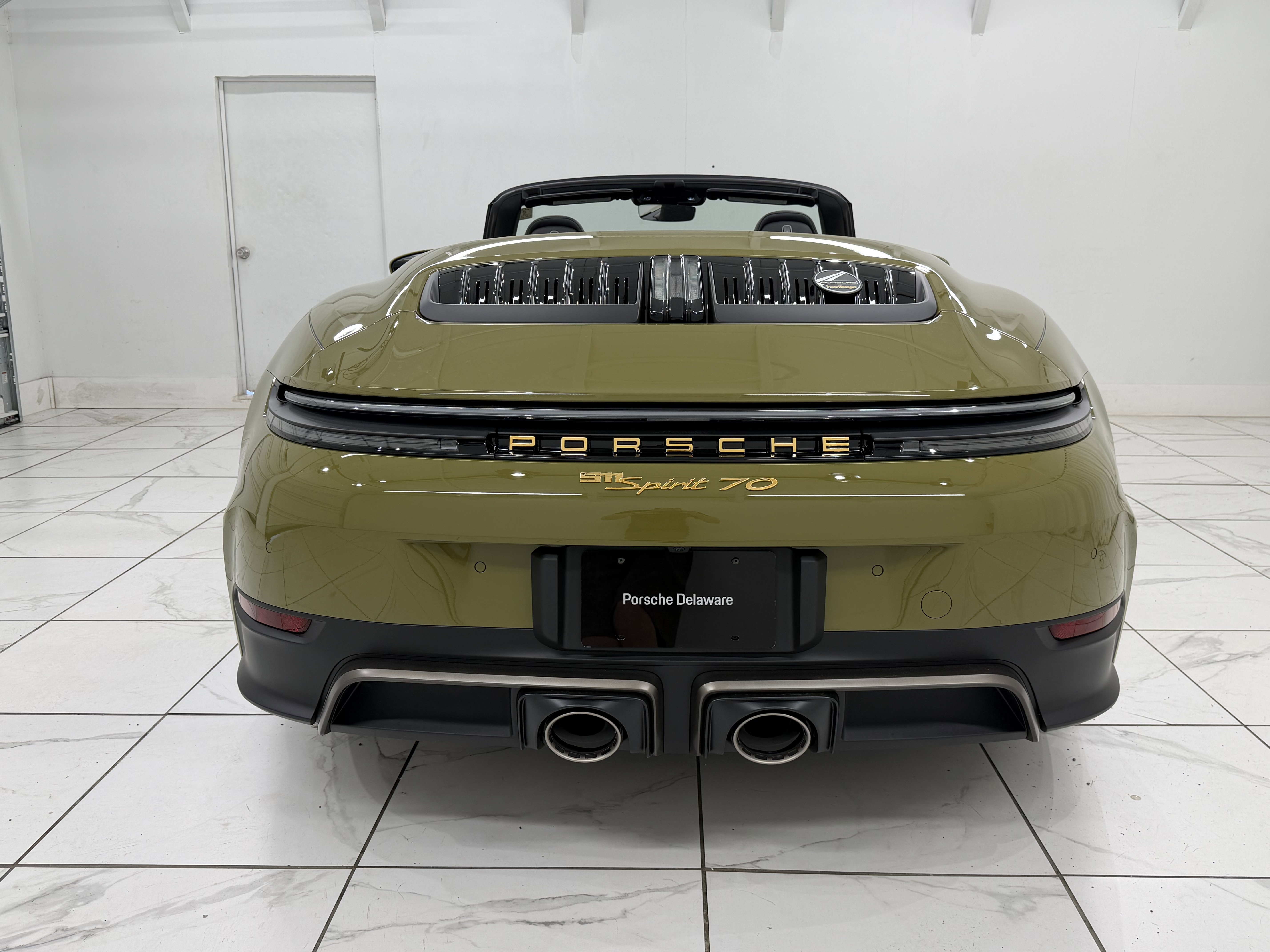 New 2026 Porsche 911 Carrera 4 GTS image 16