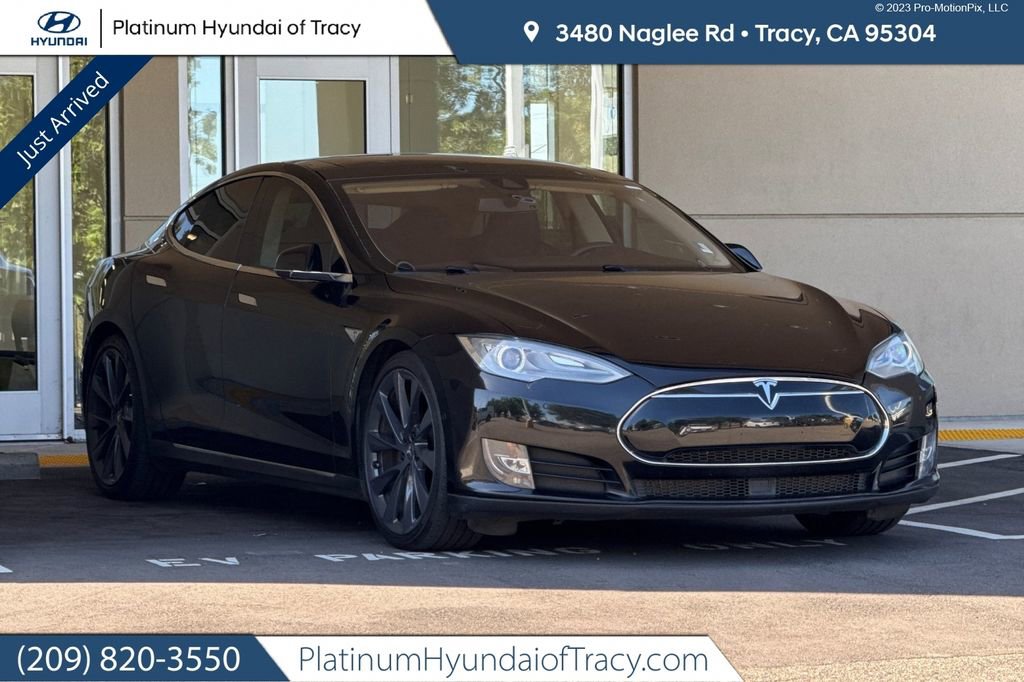 Used 2015 Tesla Model S 70D