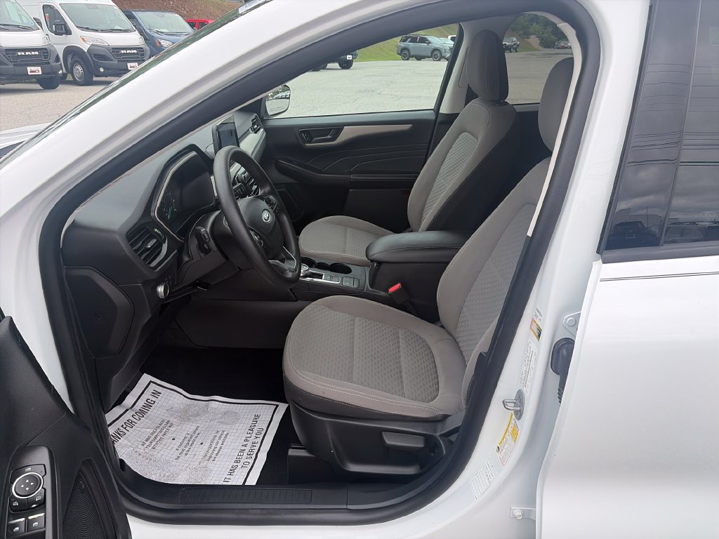 Used 2022 Ford Escape SE AWD/4WD image 10