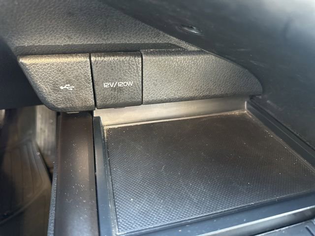 Used 2023 Toyota Camry SE image 20