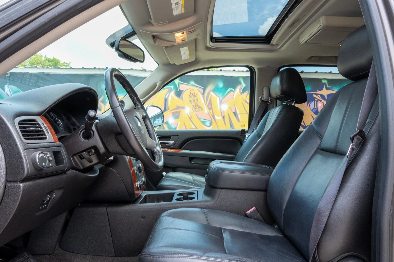 Used 2013 Chevrolet Tahoe LT w/ Texas Edition RWD image 23