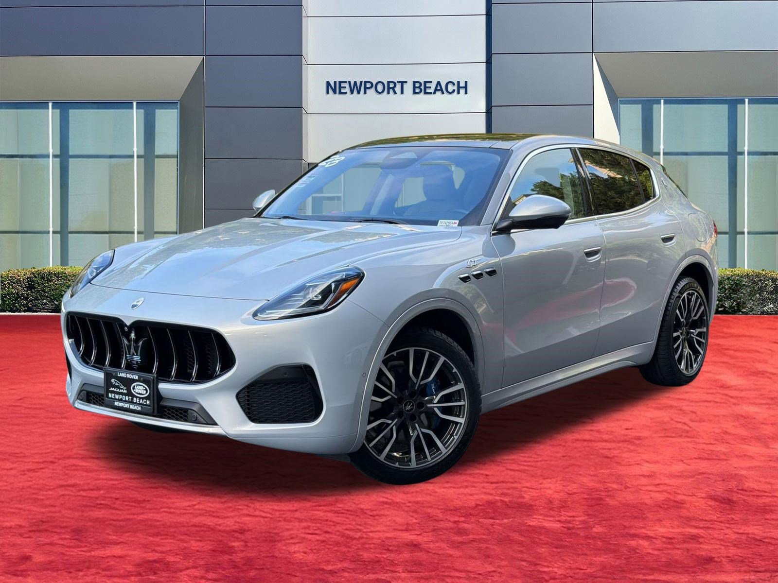 Used 2023 Maserati Grecale GT AWD/4WD image 1