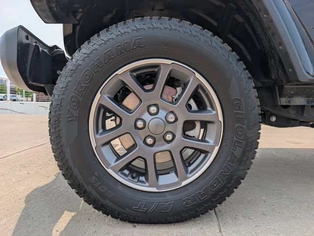 Used 2020 Jeep Gladiator Mojave AWD/4WD image 10
