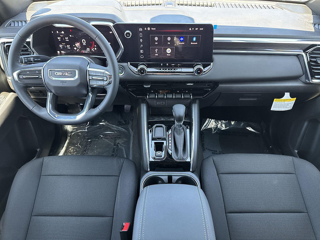 New 2026 GMC Canyon Elevation w/ LPO, Black Badging Package RWD image 7