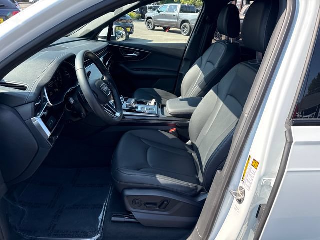 Used 2025 Audi Q7 3.0T Premium Plus AWD/4WD image 14