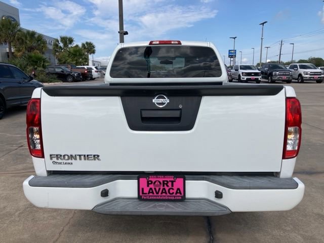 Used 2018 Nissan Frontier S image 6