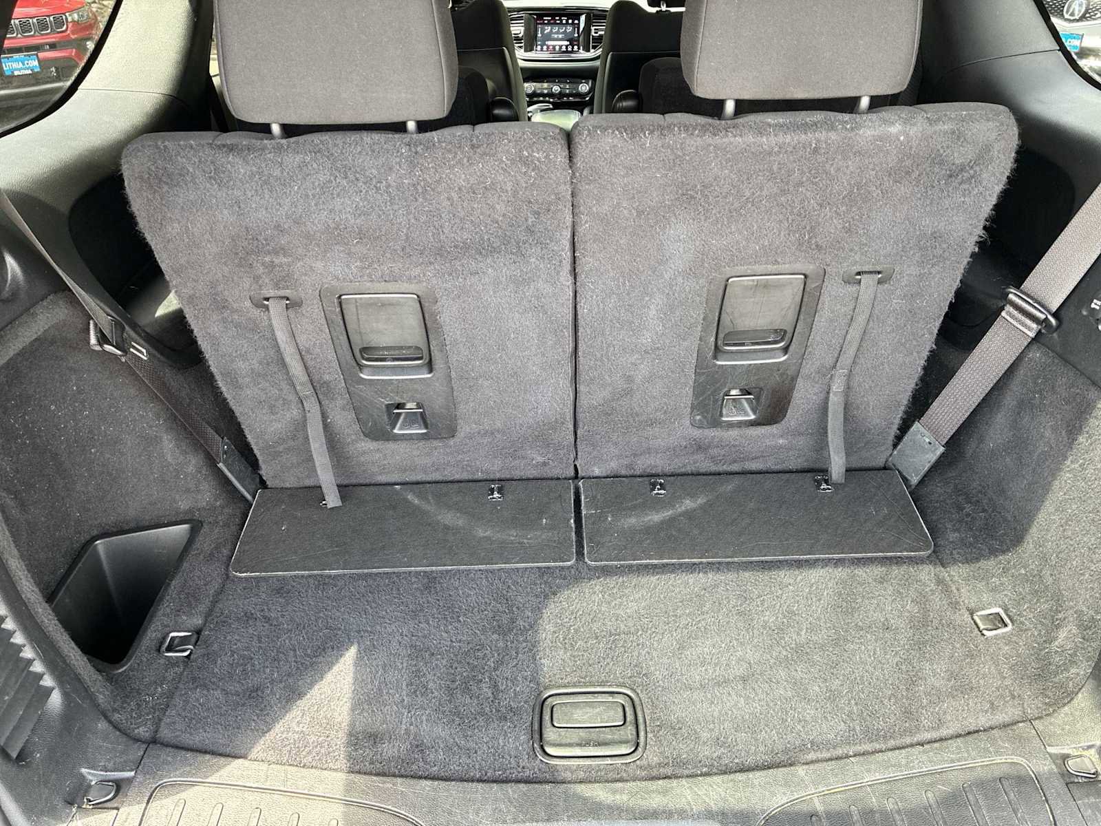 Used 2021 Dodge Durango SXT AWD/4WD image 18