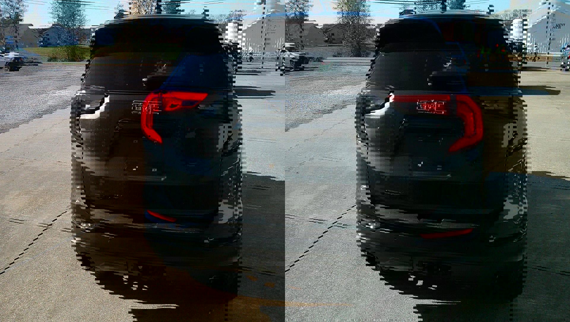 Used 2020 GMC Terrain SLT w/ Preferred Package image 8